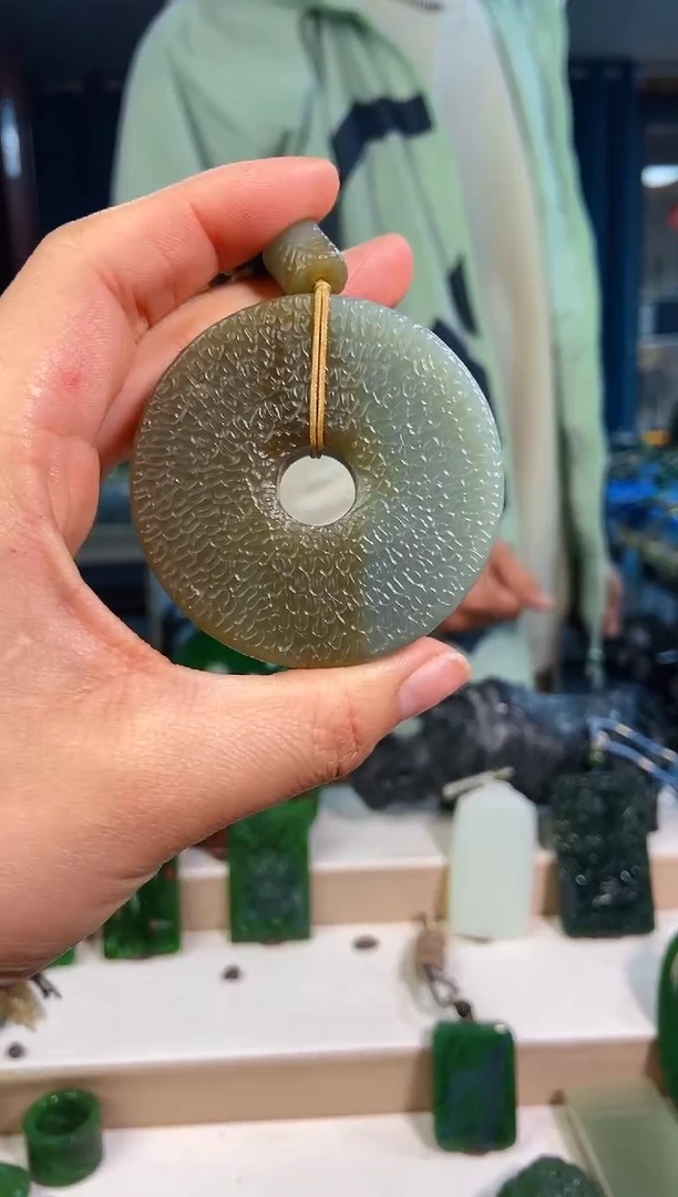 【闪购商品】和田玉挂件未镶嵌1