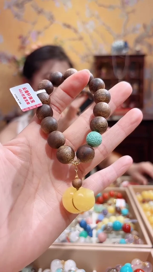 蜜蜡颈饰18K金镶嵌白花蜡蜜蜡葫芦设计款，12.5咪万能卡扣多用款