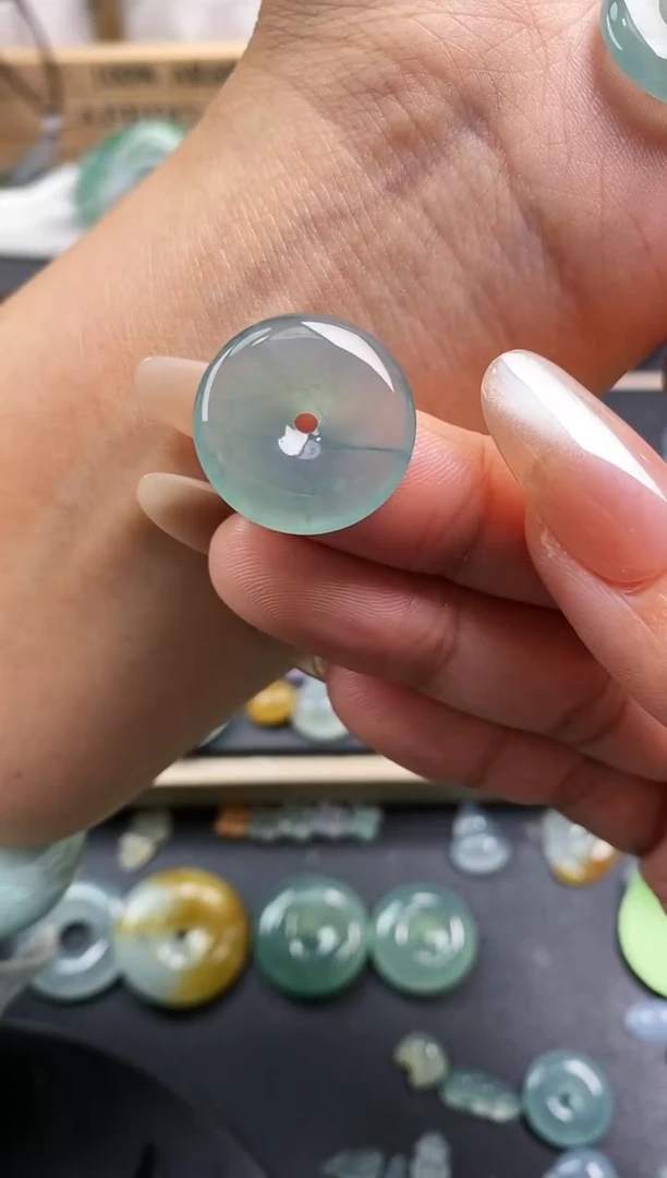 裸石翡翠有****师平安扣 定向 有幸艺术申老师