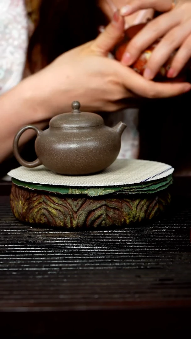 宜兴原矿紫砂壶茶壶160C