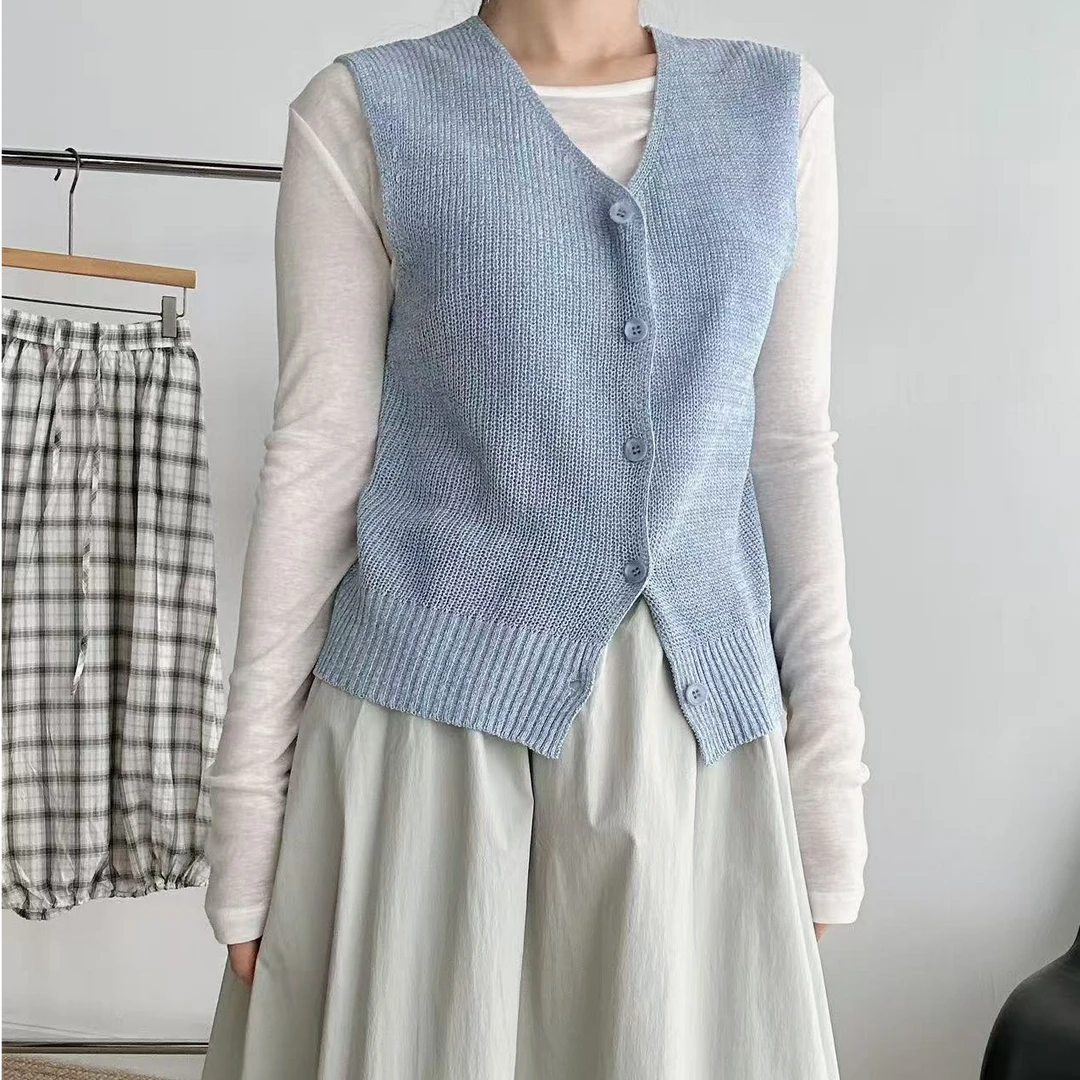 ERASER橡皮女款V领针织马甲1252107001