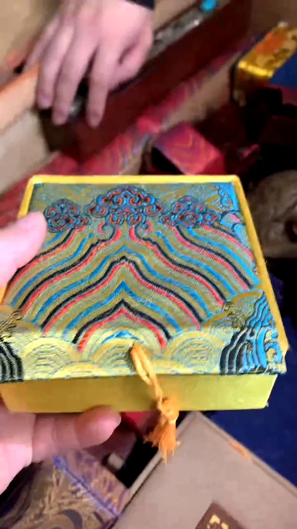 【闪购商品】香榧木德诚精品专属摆件