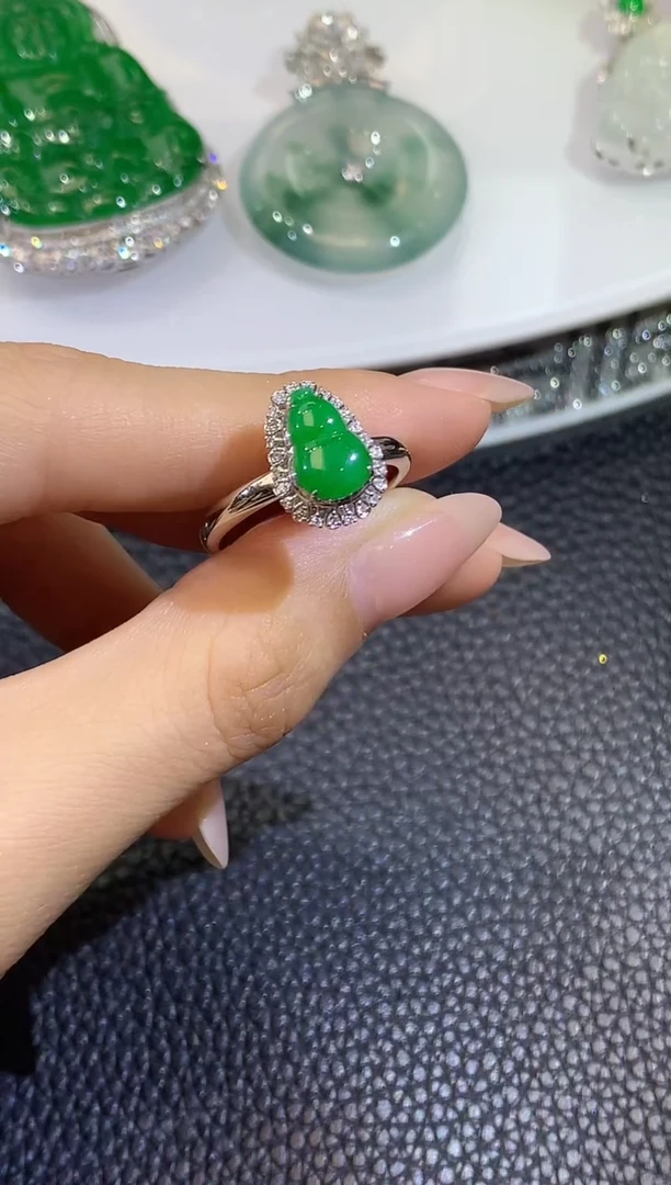 翡翠戒指18K金镶嵌C39