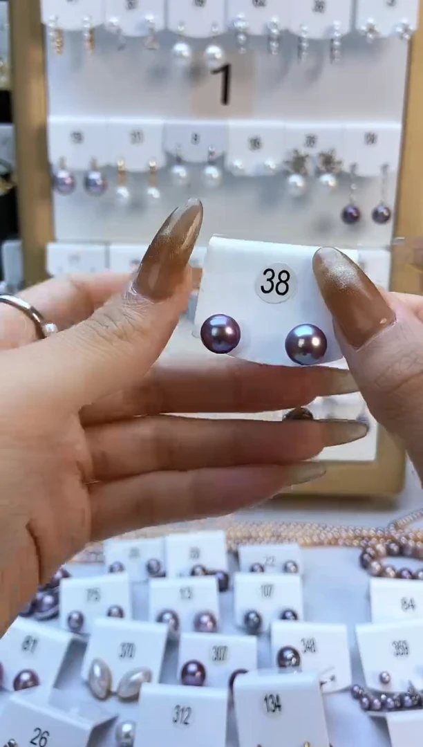 银S925镶嵌耳饰淡水珍珠38