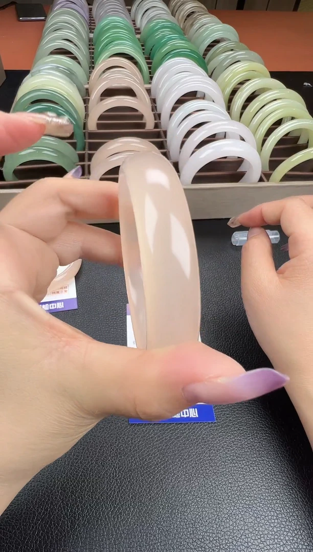 未镶嵌手镯石英质玉圈口56 57