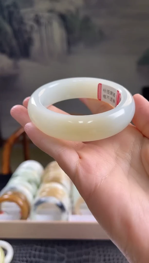 未镶嵌手镯和田玉57圈口9357