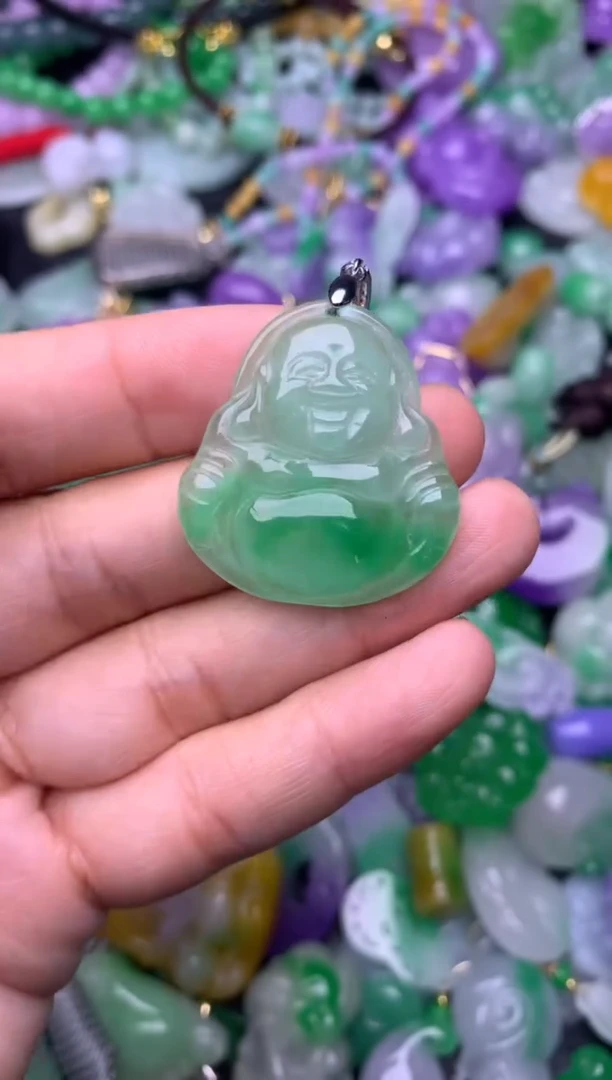 颈饰未镶嵌翡翠缅甸翡翠吊坠