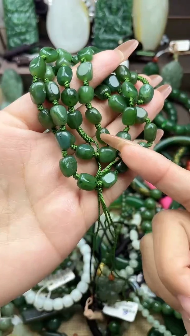 颈饰未镶嵌和田玉未镶嵌和田玉吊坠多样性拍一发一