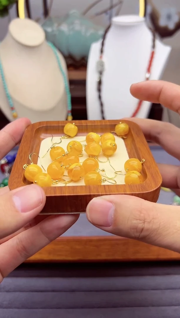 【闪购商品】蜜蜡耳饰14K金镶嵌E01`````