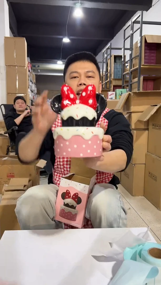 【闪购商品】杯原盒米妮蛋糕罐子