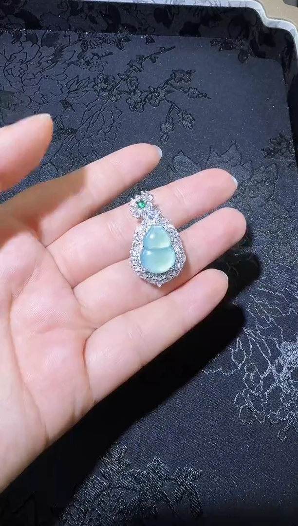 【闪购商品】翡翠吊坠(不含链)银S925镶嵌葫芦