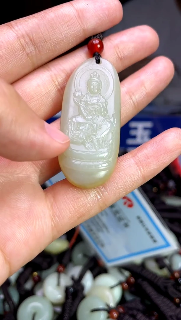 未镶嵌和田玉挂件1