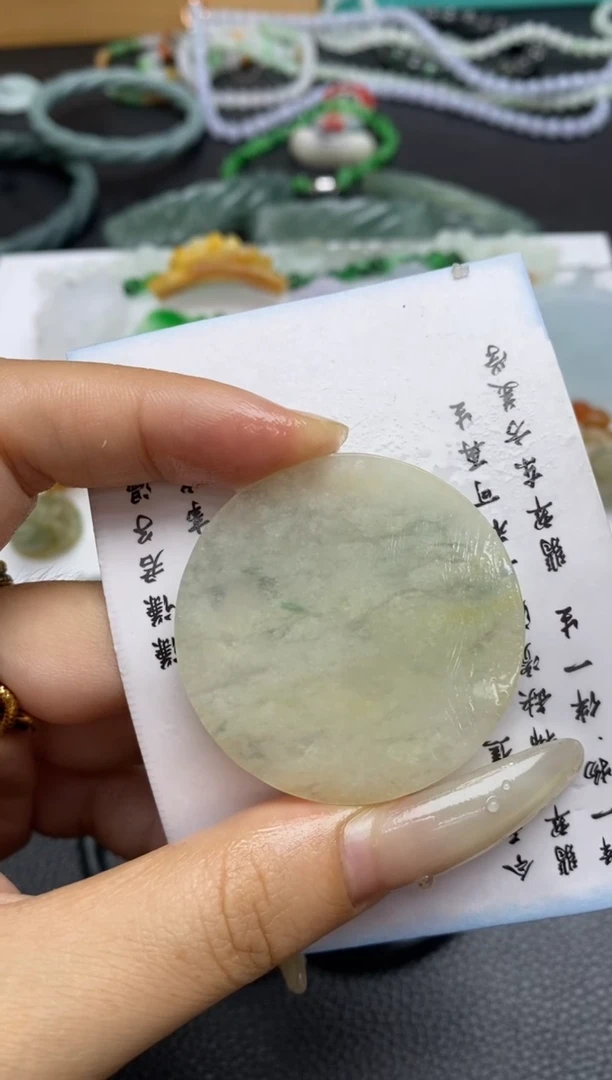 未镶嵌定制翡翠翡翠毛货~