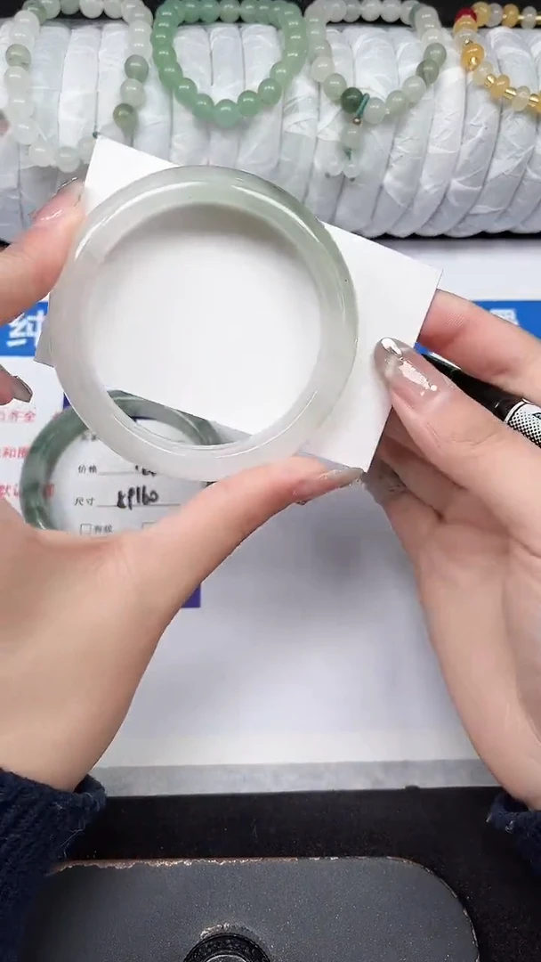 未镶嵌手镯石英质玉337-56/57