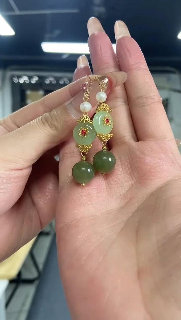 【闪购商品】和田玉耳饰未镶嵌多样性发其一颜色微差