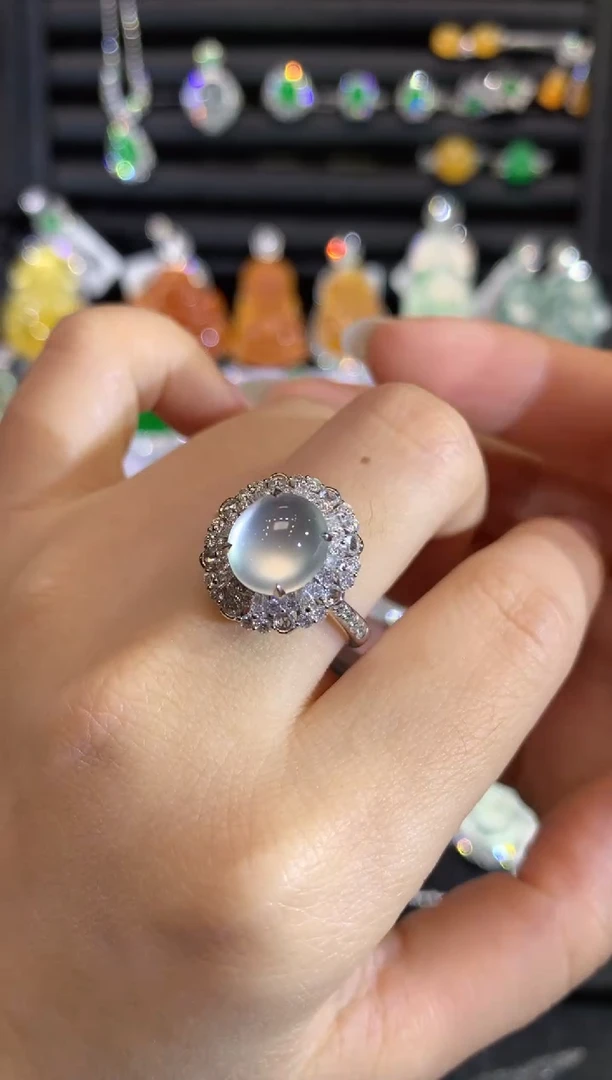 18K金镶嵌戒指翡翠40-戒指