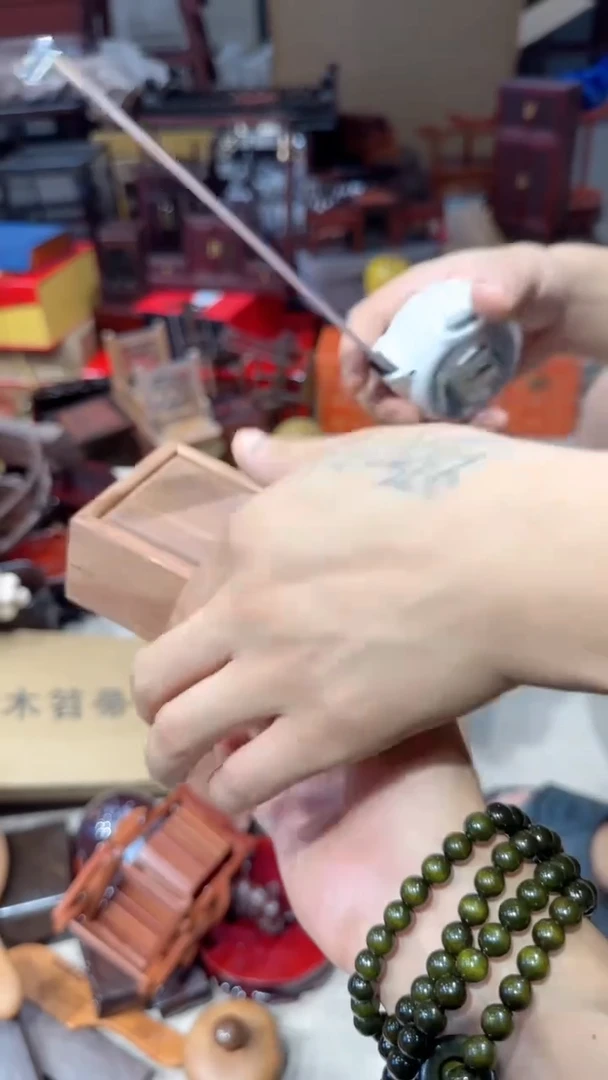 木 光头红木工艺品