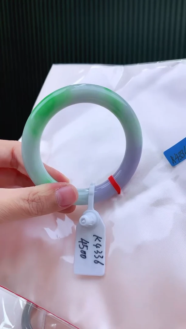 未镶嵌手镯翡翠57+