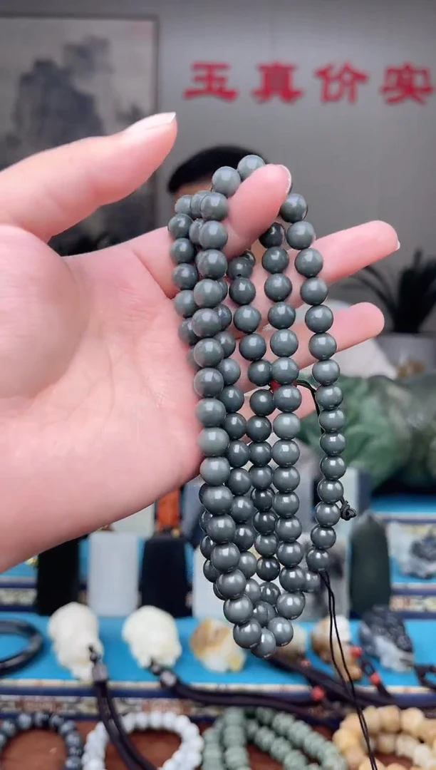 未镶嵌和田玉挂件1