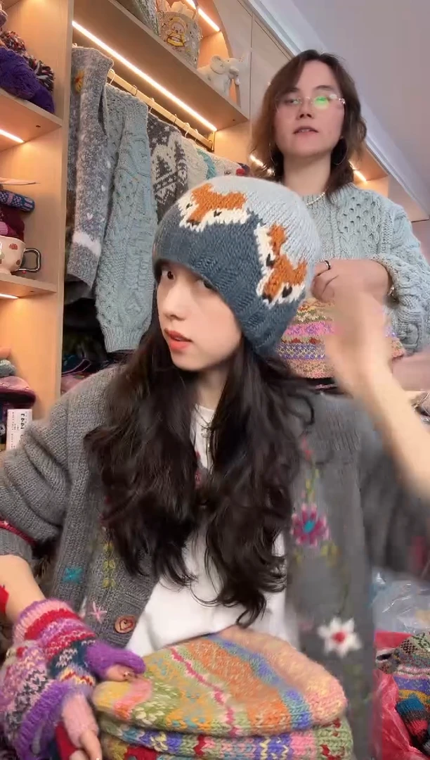 羊毛美利奴狐狸尾巴帽