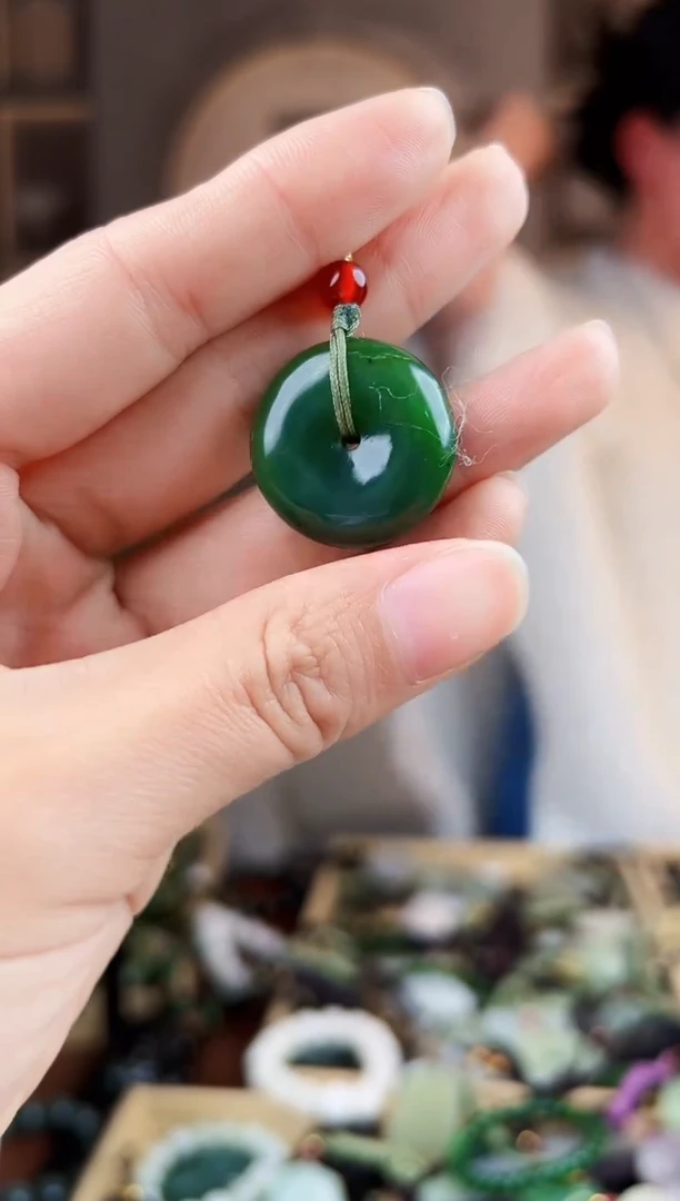 颈饰未镶嵌和田玉拍一发一，多样性发货