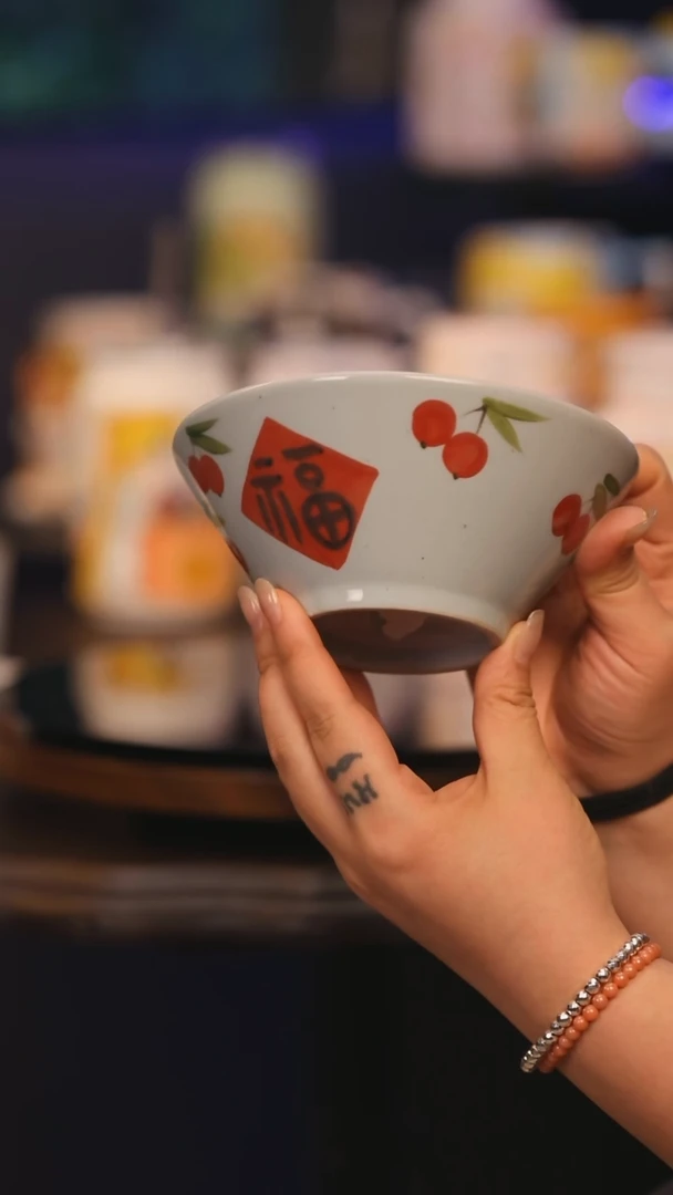 【闪购商品】摆件景德镇釉下彩绘设计师款式陶瓷