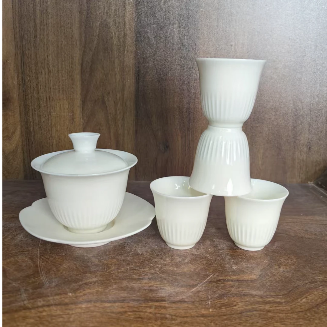 A089景德镇制陶瓷盖碗4杯子