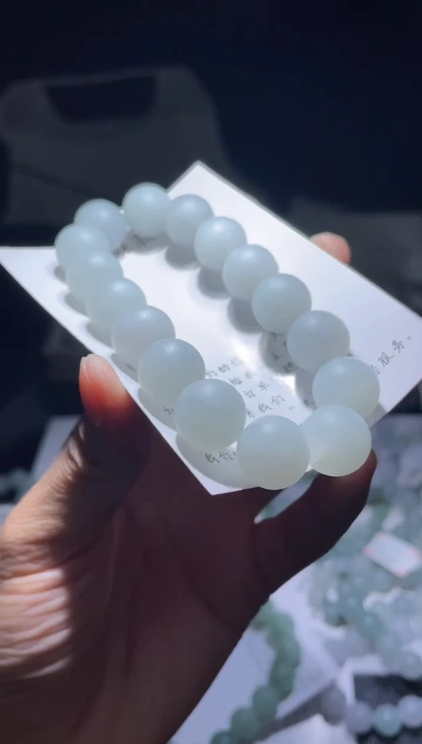 未镶嵌定制翡翠翡翠手串