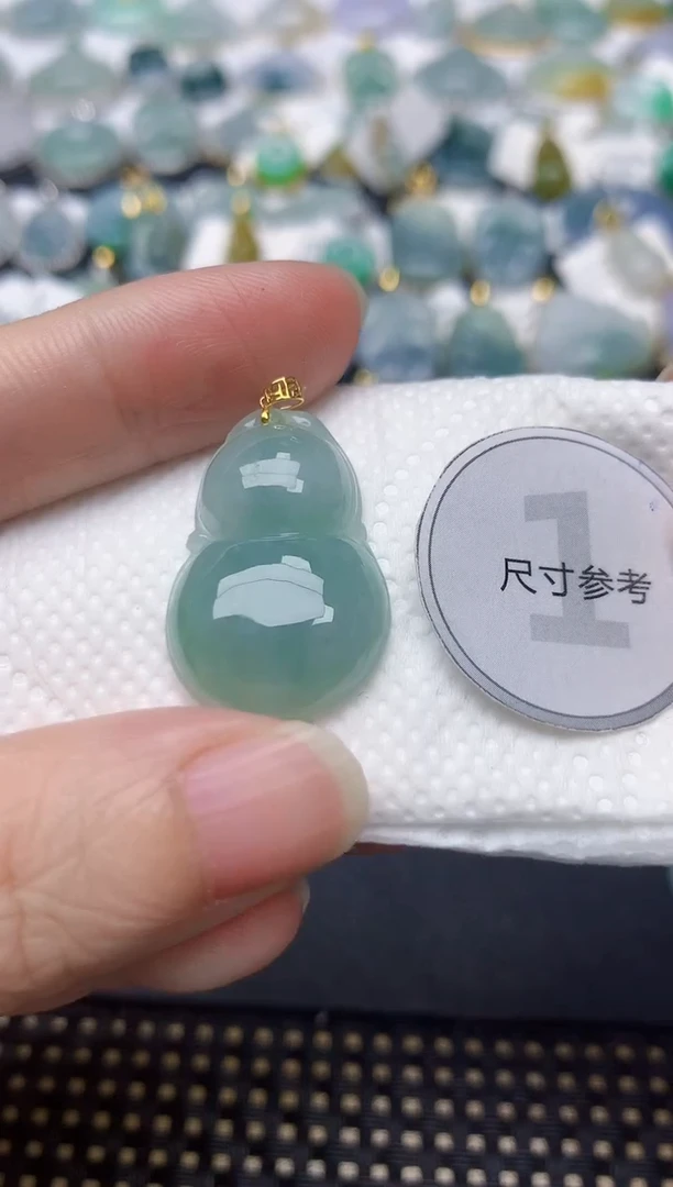 颈饰18K金镶嵌翡翠天然缅甸A货翡翠