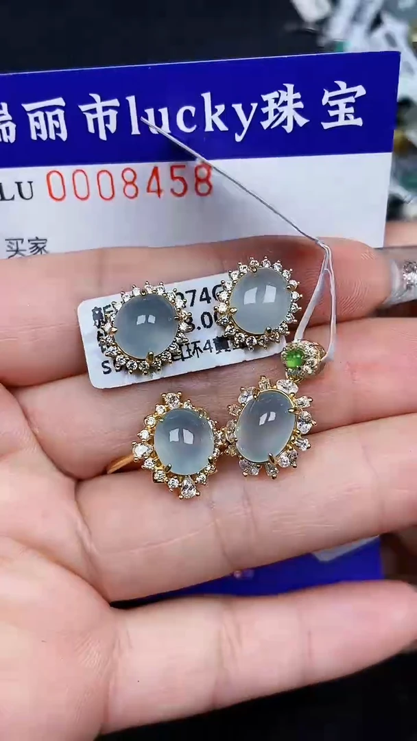 颈饰银S925镶嵌翡翠8458