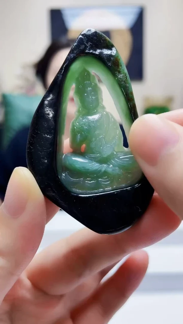 未镶嵌定制翡翠吊坠32