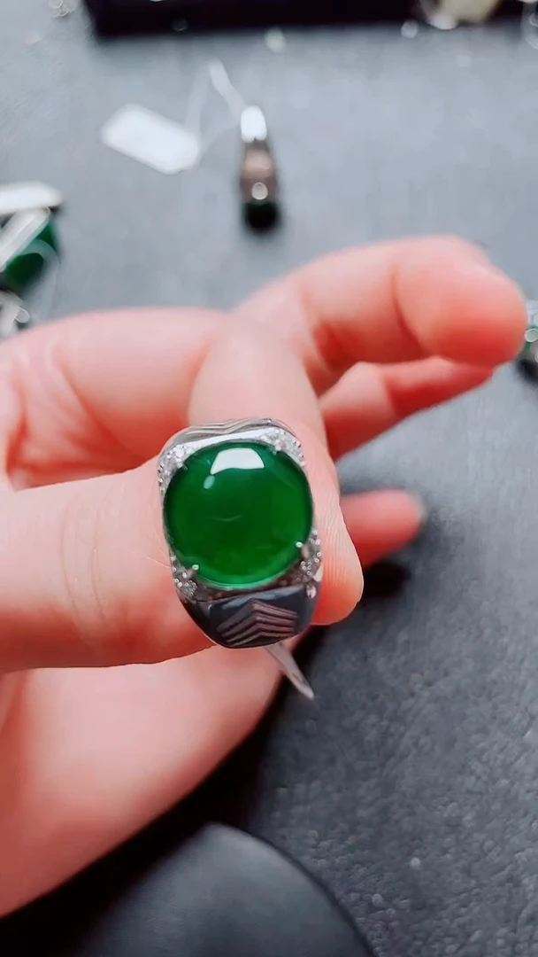 翡翠戒指银S925镶嵌翡翠