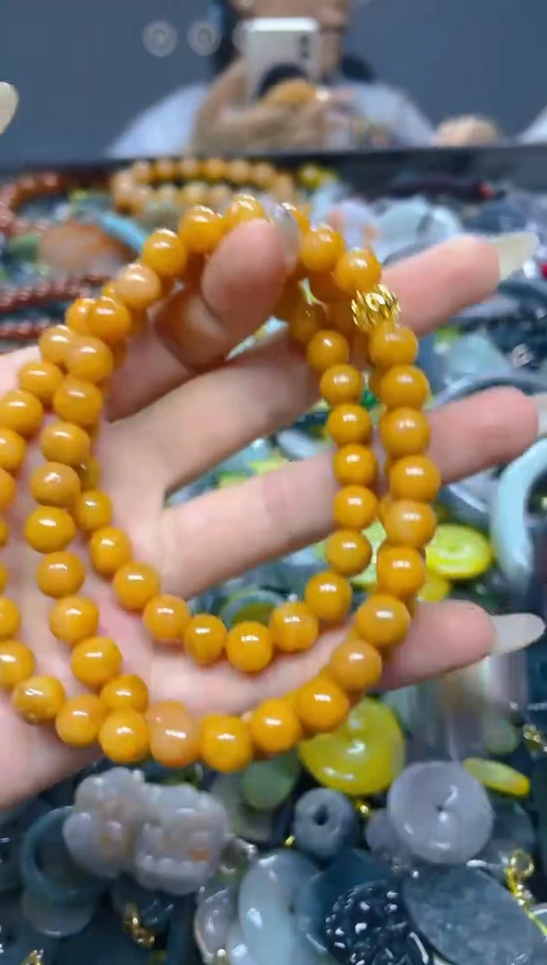 颈饰未镶嵌翡翠8MM/ G /纹裂沙眼瑕疵介意勿拍