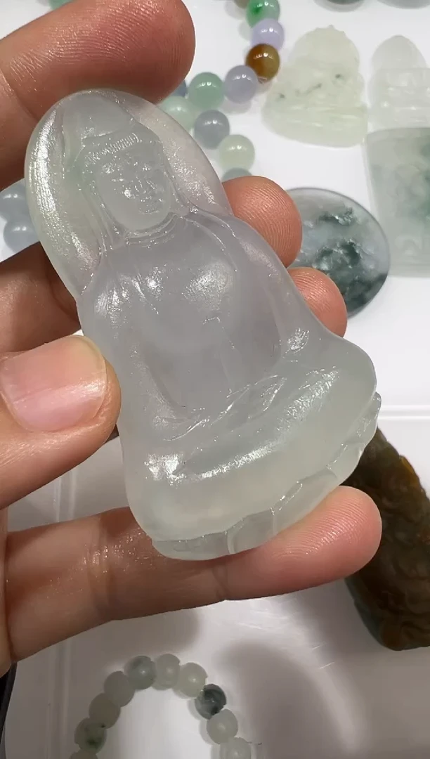 未镶嵌定制翡翠素衣
