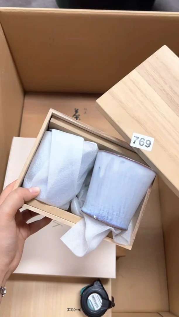 瓷片l***怡+769中古商品谨慎参拍