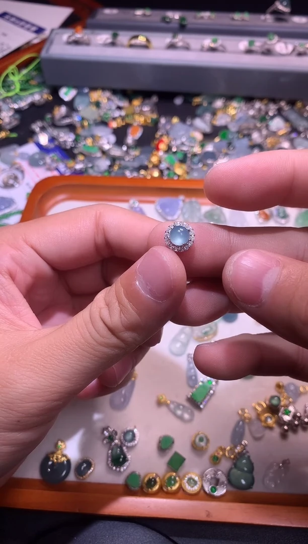 【闪购商品】翡翠吊坠(不含链)银S925镶嵌1