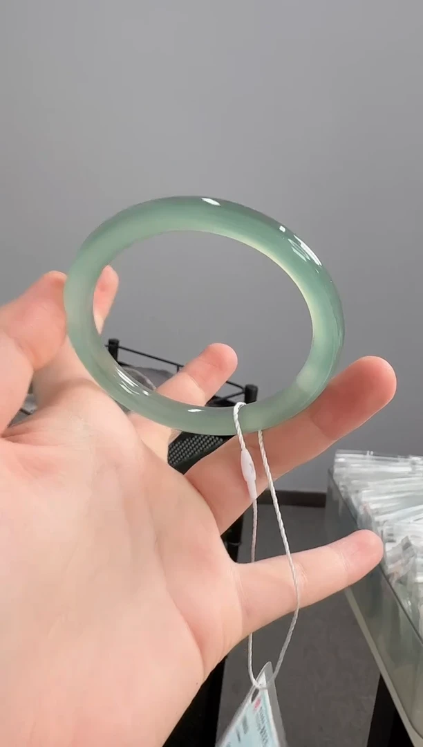 手镯玛瑙/玉髓未镶嵌58圈卡8