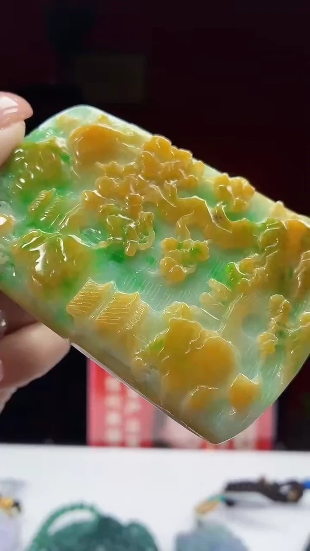 定制翡翠未镶嵌天然翡翠A货BLG0708/52