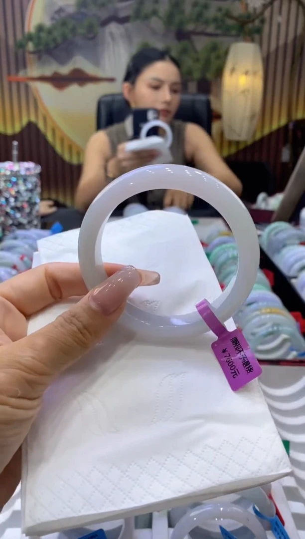 翡翠手镯未镶嵌00002696