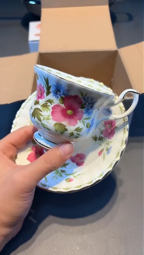 【闪购商品】瓷片8新号开播啦全场福利保正保真