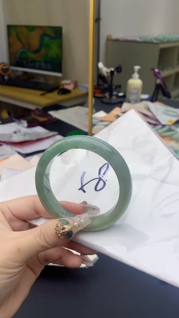 【闪购商品】翡翠手镯未镶嵌0011738787