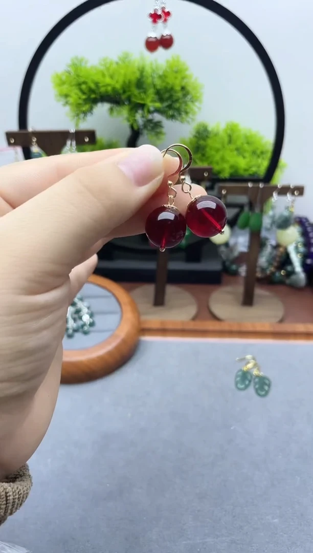 血珀未镶嵌耳饰163000