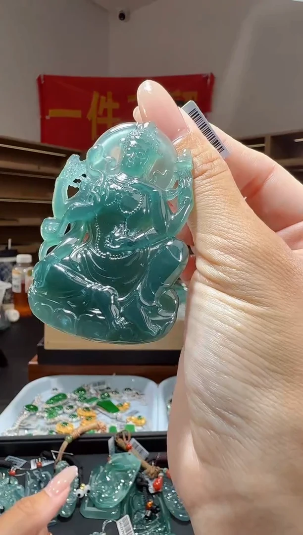 吊坠(不含链)未镶嵌翡翠观音