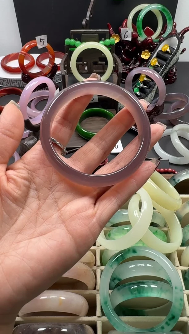 【闪购商品】玛瑙/玉髓手镯未镶嵌手镯