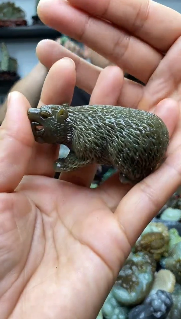 未镶嵌和田玉把件1