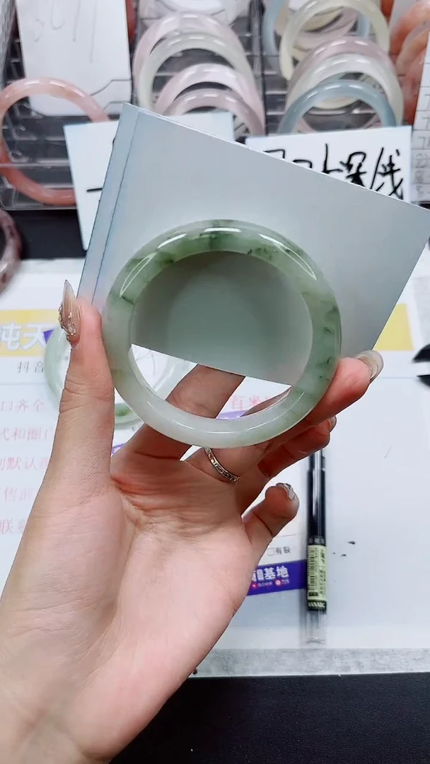 【闪购商品】石英质玉手镯未镶嵌A146-58/59