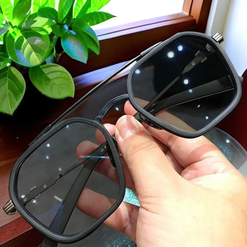 25新大脸显瘦变色眼镜男近视有度数感光防蓝光辐射近视平光眼镜框