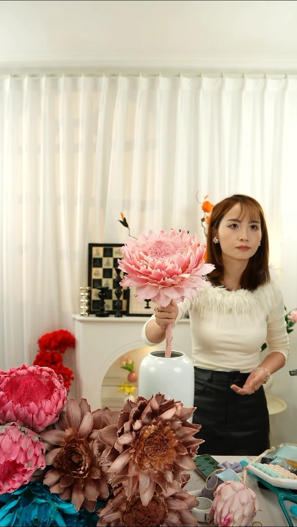 永生花  霸王花   一个头 叶片有伤【甜蜜粉】A134