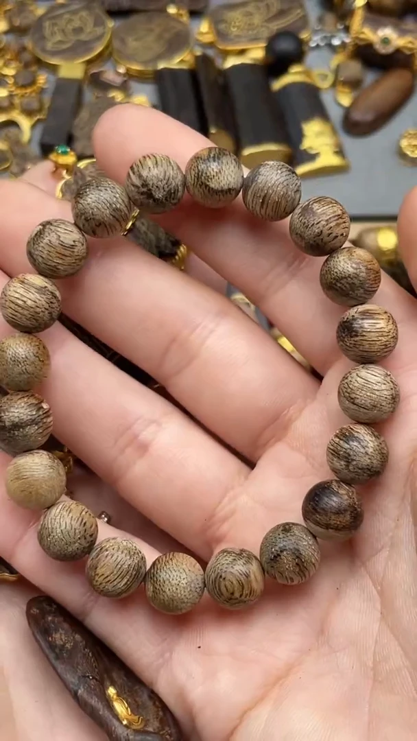 沉香吊坠沉香吊坠001