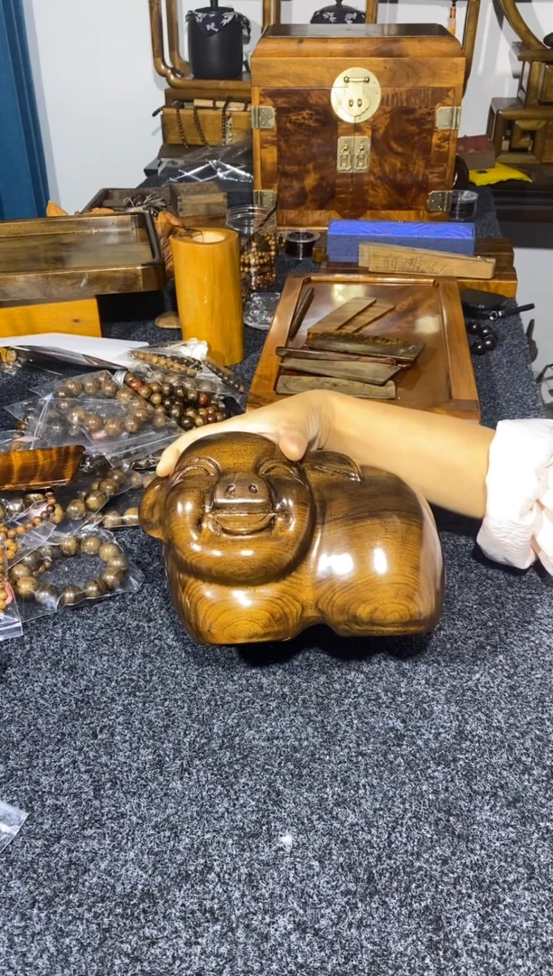 金丝楠金丝楠乌木生肖猪